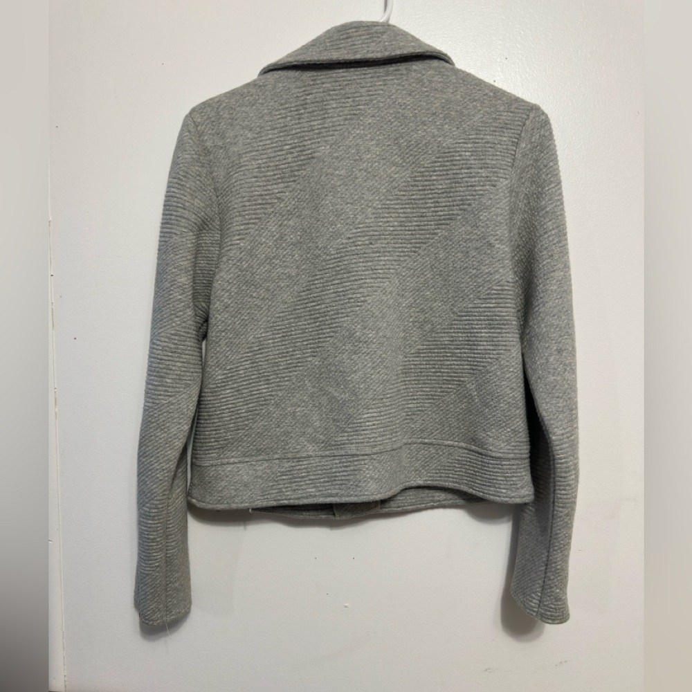 cupcakes & cashmere Gray Textured Blazer - Picture 2 of 4